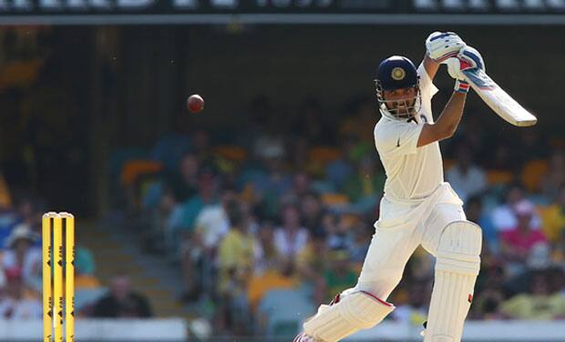 ऑस्ट्रेलियाविरुद्ध 2014-15 मध्ये रहाणेने शतकी खेळी उभारली.