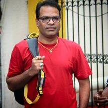 भरत जाधवची नवी कोरी आलिशान कार, किंमत....