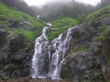 मुसळधार पाऊस, पुढचे दोन दिवस लोणावळ्यातील पर्यटन स्थळं बंद