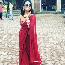 या अभिनेत्रीवरही 'काला चश्मा'चा फिव्हर!