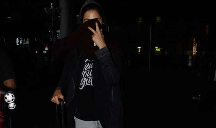 मात्र, नर्गिसने यावर ट्विट करून उत्तर दिले. तिने आपला अपकमिंग चित्रपट बंजोच्या प्रमोशनसाठी लवकरच भारतात येणार असल्याचे ट्विट केले होते.