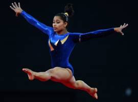 Dipa Karmakar Qualifies For Finals In Rio Olympic रिओ ऑलिम्पिक : भारतीय जिम्नॅस्ट दीपा कर्माकरची फायनलमध्ये धडक