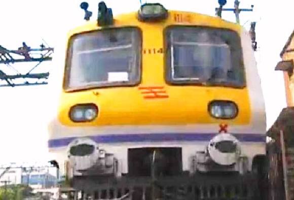 तब्बल पाच तासानंतर हार्बर मार्गावरील लोकल सेवा सुरळीत