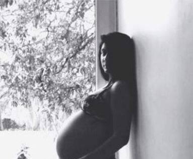 श्वेतानं काही दिवसांपूर्वीच आपल्या बेबी बंपचं फोटोशूट केलं होतं. 