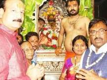 मी केवळ दर्शनासाठी गेलो होतो, पुजेसाठी नाही : मुनगंटीवार