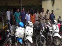 मुलींना इम्प्रेस करण्यासाठी बाईकचोरी, अल्पवयीन टोळी गजाआड