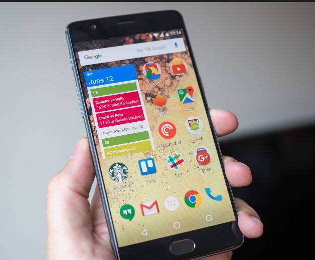 अॅमेझॉनवर ही ऑफर देण्यात आली असून  वनप्लसचा स्मार्टफोन खरेदी केल्यावर पुढील सूचनांचे पालन करावे लागणार आहे. 