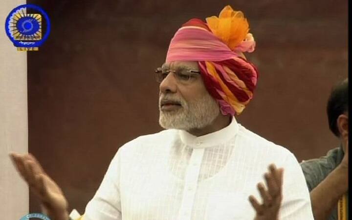 आधी दिवसाला ७० ते ७५ किमीचे रस्ते बनत होते, आमच्या सरकारमध्ये दिवसाला १०० किमी रस्ते बनत आहेत