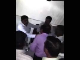 Mla Suresh Lad Attacked On Deputy Collector कर्जतचे आमदार सुरेश लाड यांची उपजिल्हाधिकाऱ्याला मारहाण