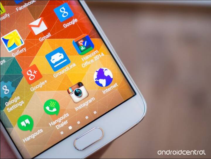 जर तुम्हाला डिफॉल्ट ब्राउजर अॅप व्यतिरिक्त, इन्स्टॉल केलेले अतिरिक्त ब्राउजिंग अॅप तुमच्या स्मार्टफोनवरून अनइन्स्टॉल केल्यास तुमच्या बॅटरीचे आयुष्य वाढते.