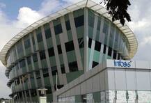 इन्फोसिसनं 9000 कर्मचाऱ्यांची कपात केल्याची चर्चा