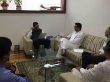 राज ठाकरे मुख्यमंत्र्यांच्या भेटीला, दोन महिन्यातील तिसरी भेट