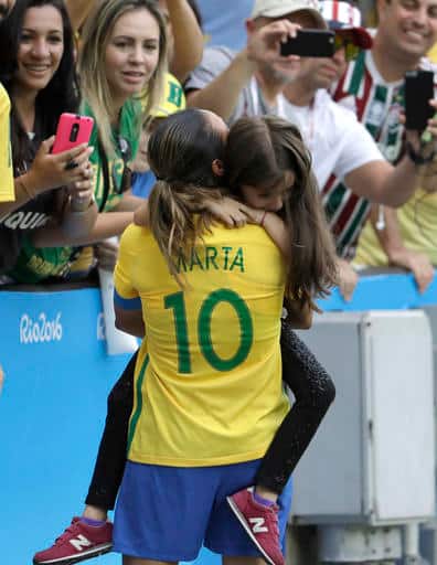 (AP Photo/Natacha Pisarenko)