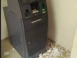 Dont Throw Atm Slip ATM मधून पैसे काढल्यानंतर स्लिप फेकून देत असाल तर सावधान !