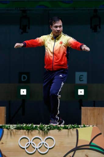 व्हिएतनाम: व्होंग झुआन (१० दहा मी. पीस्टल सुवर्णपदक)