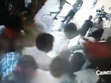 शिवसैनिकांची उल्हासनगर महानगरपालिकेच्या मुख्यालयात तोडफोड