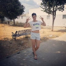 ऑलिम्पिक सुवर्णपदक विजेती मरिनचे सॉलिड फोटो...  