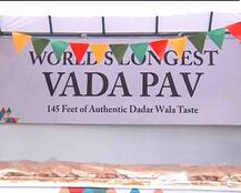 हा आहे जगातील सर्वात मोठा वडापाव!