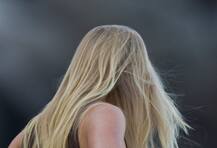 केसगळती थांबवण्यासाठी हे 5 पदार्थ उपयुक्त