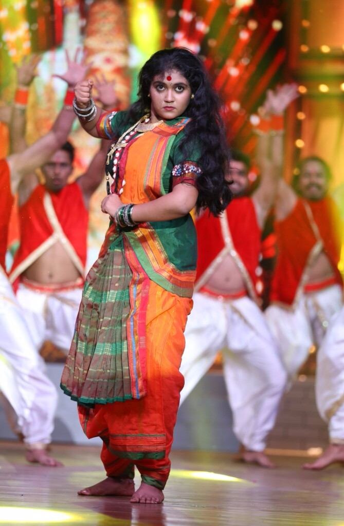 हिंदी असो की मराठी वाहिन्यांवरील रिअॅलिटी शो या सर्वच ठिकाणी या जोडीने लावलेली उपस्थिती प्रेक्षकांना मोहवून टाकणारी होती. 