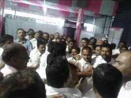 Teachers Bank Meeting Commotion In Nashik And Nagar नाशिकसह नगरमध्ये शिक्षक बँकेच्या सभेत तुफान राडा