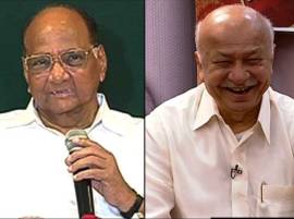 अॅट्रॉसिटीच्या मुद्द्यावर शरद पवार विरुद्ध सुशीलकुमार शिंदे