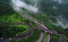 आकाशातून असा दिसतो मुंबई-पुणे एक्स्प्रेस वे 