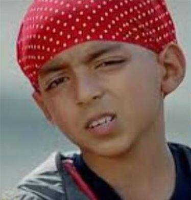 'कोई मिल गया'मध्ये हृतिकसोबत अनेक चिमुकले दिसले होते. त्यामध्ये छोटा सरदार बिट्टूची भूमिका साकारणाऱ्या चिमुकल्याला चाहते अद्याप विसरु शकलेले नाहीत. मात्र हा छोटा चिमुकला आता दिसतो कसा? तो करतो काय?