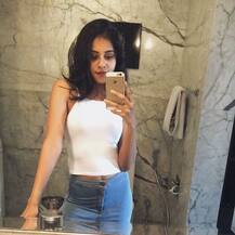 डिस्को डान्सर मिथुन दाच्या मुलीचे सोशल मीडियावर फोटो व्हायरल