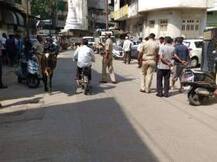 मॉर्निंग वॉकला गेलेल्या वृद्धावर सहा गोळ्या झाडल्या!