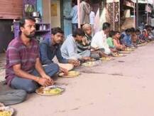 बाप्पाच्या भंडारा, महाप्रसादासाठीही आता परवानगीची अट