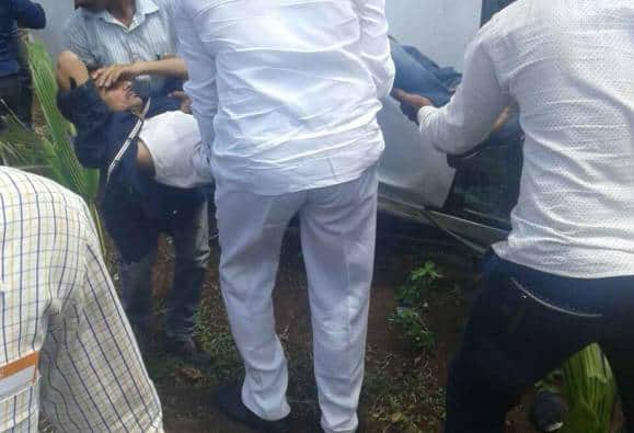 चहावाला सीए सोमनाथ गिरामला अपघात, मणक्याला गंभीर दुखापत