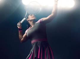 Serena Williams Falls 6 2 7 6 In Semifinals Of Us Open To Karolina Pliskova तब्बल 186 आठवड्यानंतर सेरेनाने अव्वल स्थान गमावलं