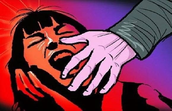 Rape In Sangli सांगलीत शॉक देऊन तरुणीवर बलात्कार