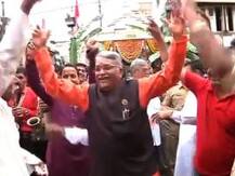 बँड पथकाची कमाल, शिवसेना खासदार चंद्रकांत खैरेही थिरकले!