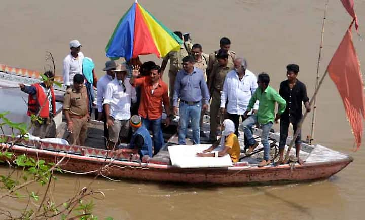 पाहा शूटिंगस्थळावरील काही खास फोटो