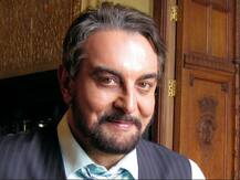 प्रोतिमा संग ओपन मैरिज और परवीन बाबी से प्यार, अपनी बायोग्राफी Stories I Must Tell में Kabir Bedi ने बताए हैं कई राज