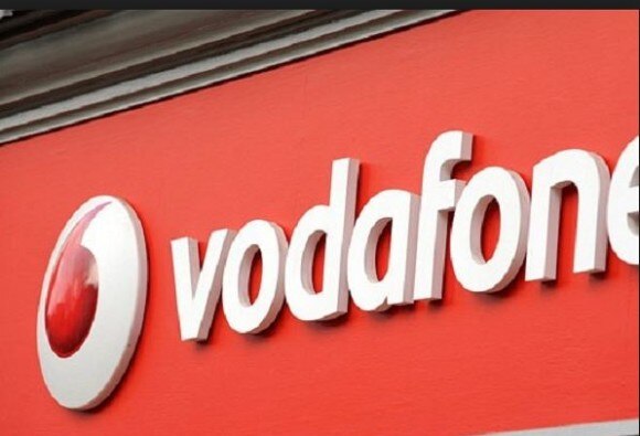 Vodafone Company 32 Paise Paid By Cheque व्होडाफोनच्या 32 पैशांच्या चेकची कहाणी