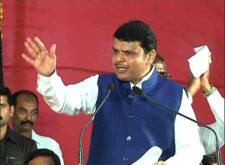 यावेळी त्यांनी आपल्या मुख्यमंत्री पदाच्या कारकीर्दीवरुनही वक्तव्य करुन अनेकांना धक्का दिला, ''किती दिवस मुख्यमंत्री राहिन याची मला परवा नाही. पण जेवढे दिवस राहीन परिवर्तनासाठी काम करेन,'' असेही ते यावेळी म्हणाले.