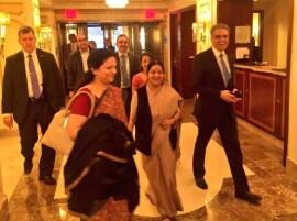 Sushma Swaraj Reaches New York For Unga पाकचा खरा चेहरा जगासमोर उघडा पाडण्यासाठी सुषमा स्वराज न्यूयॉर्कमध्ये दाखल