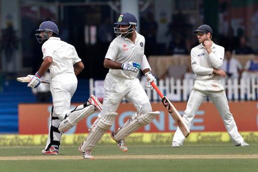 या सामन्यादरम्यान दुसऱ्या विकेटसाठी तीन खेळीत 100 हून धावांसाठी भागिदारी झाली. पाहिल्या खेळीत भारताच्या मुरली विजय आणि चेतेश्वर पुजारा यांनी 112 धावांची भागिदारी केली. यानंतर दुसऱ्या खेळीत न्यूझीलंडच्या टॉम लेथम आणि विलियमसन यांच्या 124 धावांची भागिदारी झाली. यानंतर पुन्हा भारतीय संघाने फलंदाजीस सुरुवात केल्यानंतर मुरली विजय आणि चेतेश्वर पुजारा या जोडगोळीने 133 धावांची भागिदारी करत विक्रम रचला.