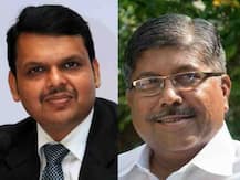 मराठा आरक्षणासाठी मॅरेथॉन बैठका, एकीकडे मुख्यमंत्री तर दुसरीकडे चंद्रकांत पाटील