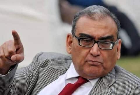 बीसीसीआय पदाधिकाऱ्यांना खांबाला बांधून शंभर फटके द्या : काटजू बीसीसीआय पदाधिकाऱ्यांना खांबाला बांधून शंभर फटके द्या : काटजू