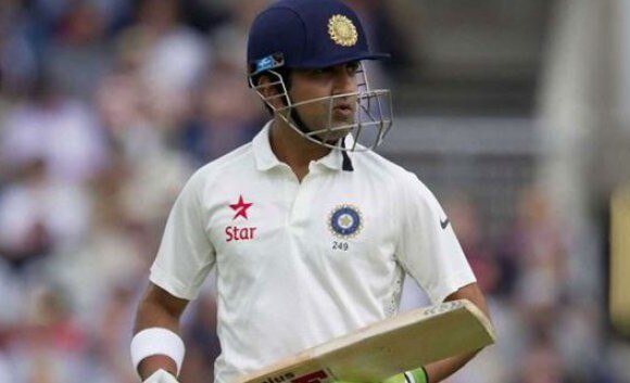Bhuvneshwar Kumar Back In Test Team Gambhir Dropped गंभीरला भारताच्या कसोटी संघातून डच्चू, भुवीचा समावेश