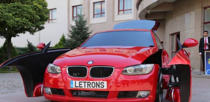 मात्र तुर्कस्थानमधील इंजिनिअर्सच्या 16 जणांच्या टीमने हा प्रकार प्रत्यक्षात उतरवला आहे.