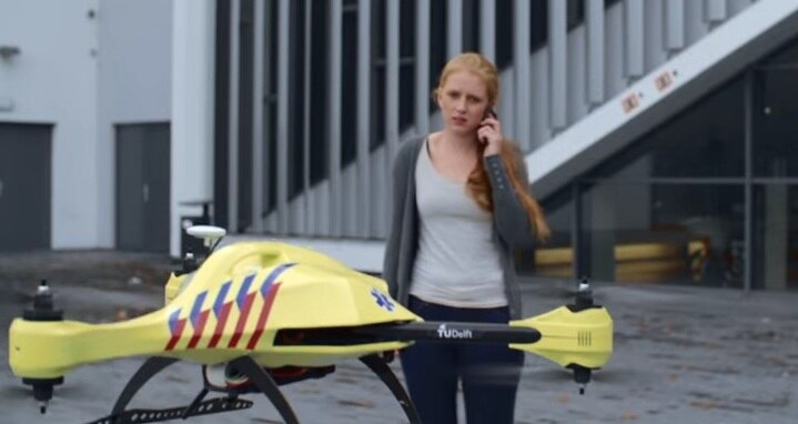 Ambulance Drone Could Drastically Increase Heart Attack Survival VIDEO: हार्ट अॅटकला घाबरु नका,  थेट 'अॅम्ब्युलन्स ड्रोन'ला बोलवा!