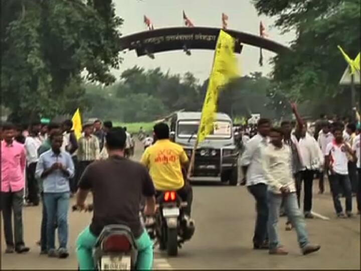 या मोर्चाला मोठ्या प्रमाणात गर्दी जमत आहे.