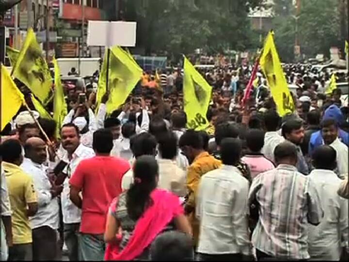 या मोर्चासाठी विविध जिल्ह्यातून अनेक भुजबळ समर्थक नाशिकमध्ये दाखल झाले आहेत. छगन भुजबळांना जेलमधून सोडा ही त्यांची प्रमुख मागणी आहे. 