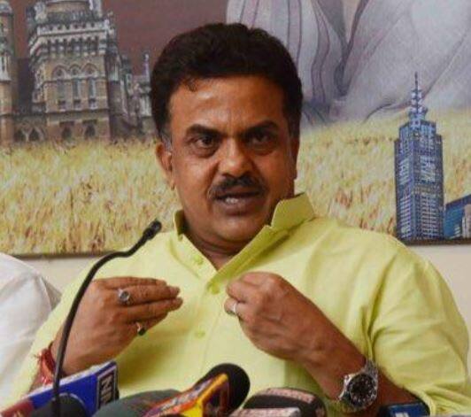 दीड वर्षात भाजपचं मुख्यालय तयार, शिवस्मारकाचं काय? : संजय निरुपम