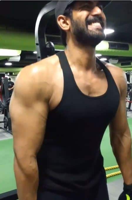 यामध्ये राणाची शरीरयष्टी पाहून कोणीही दंग होईल.